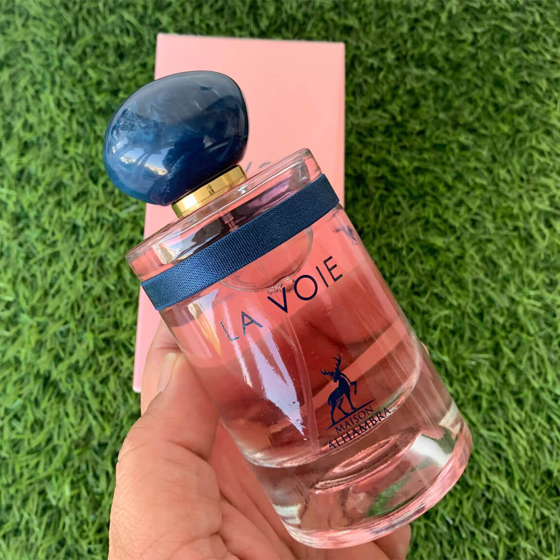 香水(女性用) ALHAMBRA LA VOIE 100ml Eau de Parfum Maison Alhambra La Voie Eau de Parfum 100ml - Lavish Perfumes